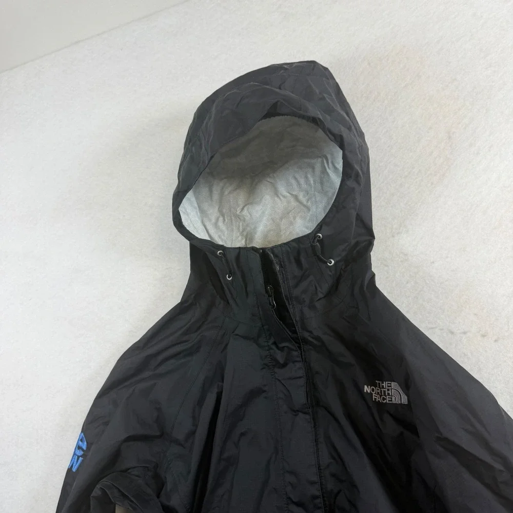 The North Face HyVent 2.5L Rain Jacket Womens Medium Black Hooded Shell 8258